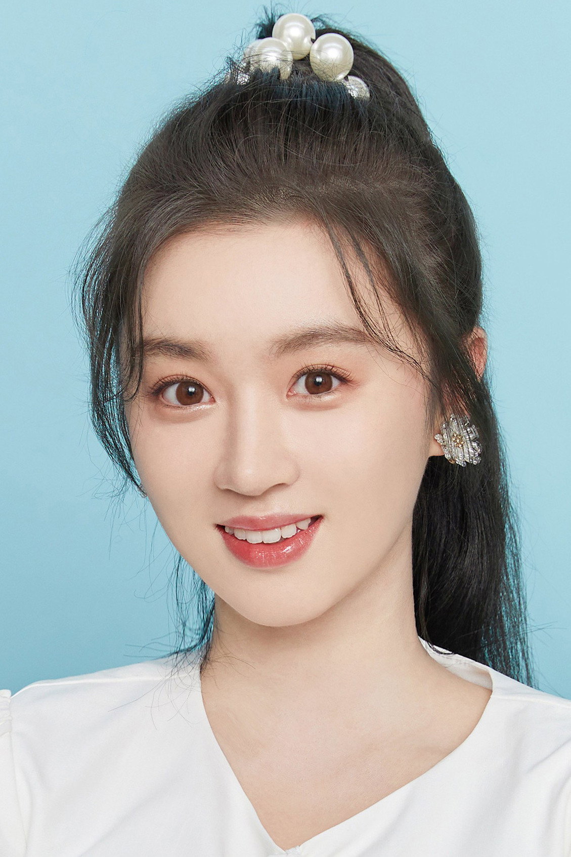 Yuan Yi