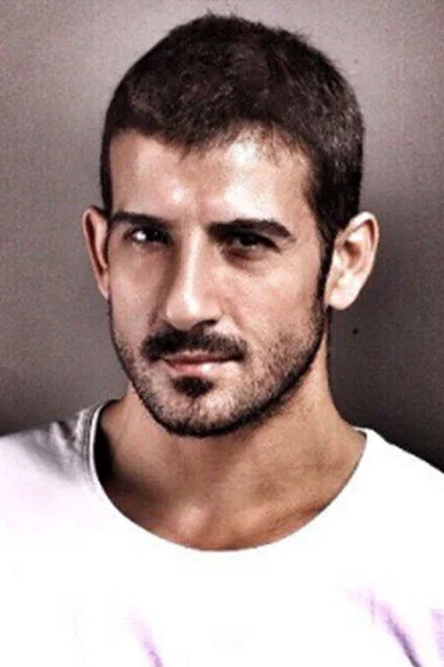 et billede af Paşhan Yılmazel