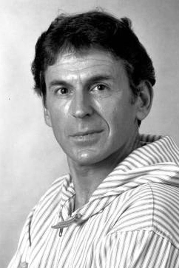 et billede af Bertram Ross