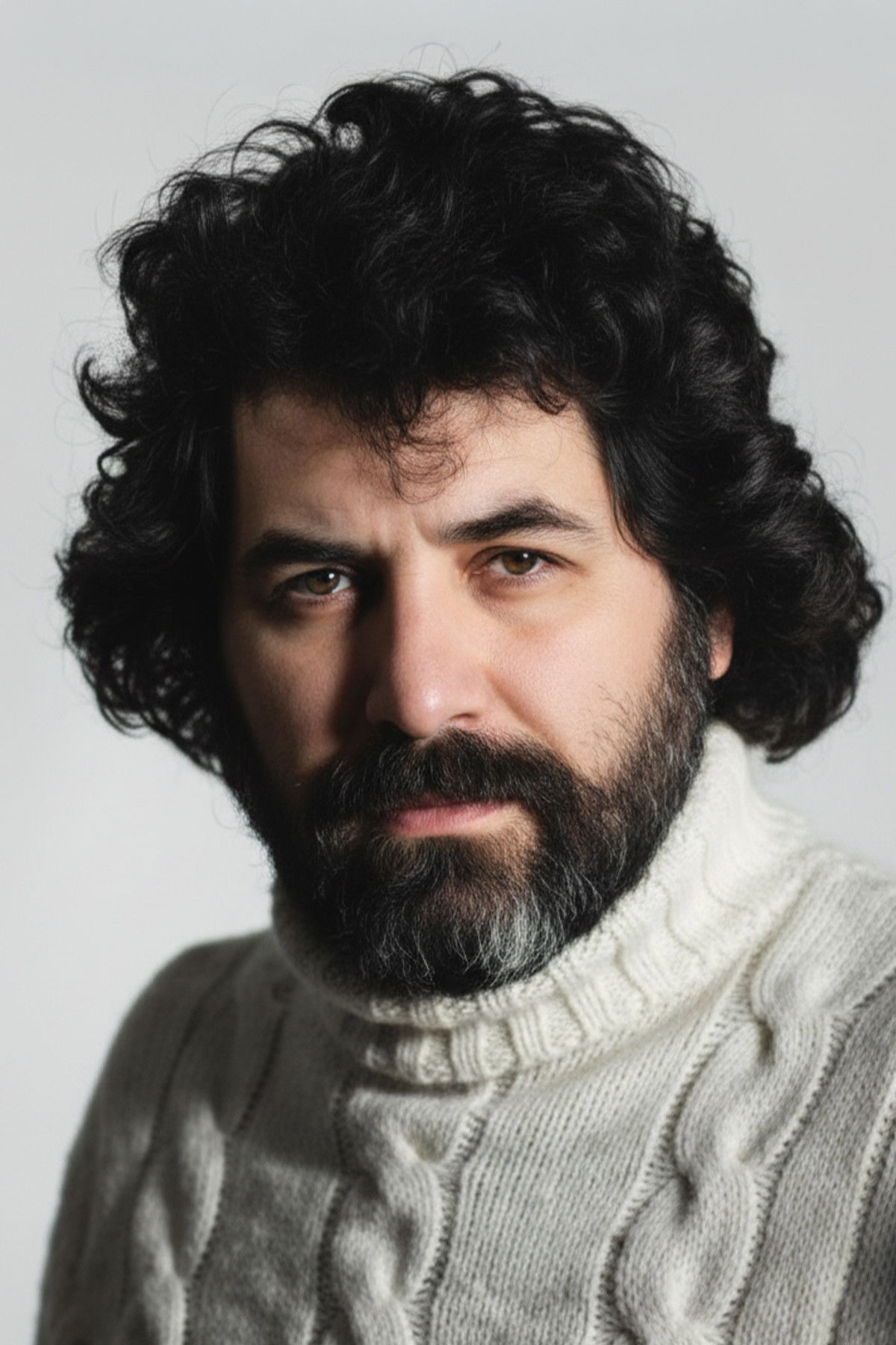 et billede af Oksal Pekmezoğlu