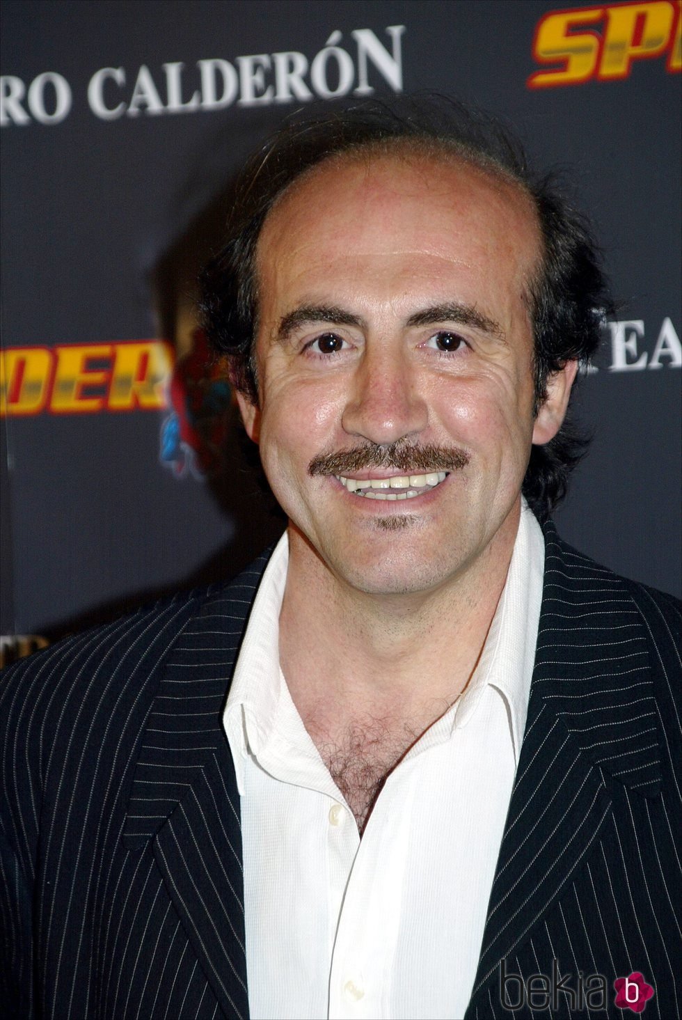 et billede af Pedro Reyes