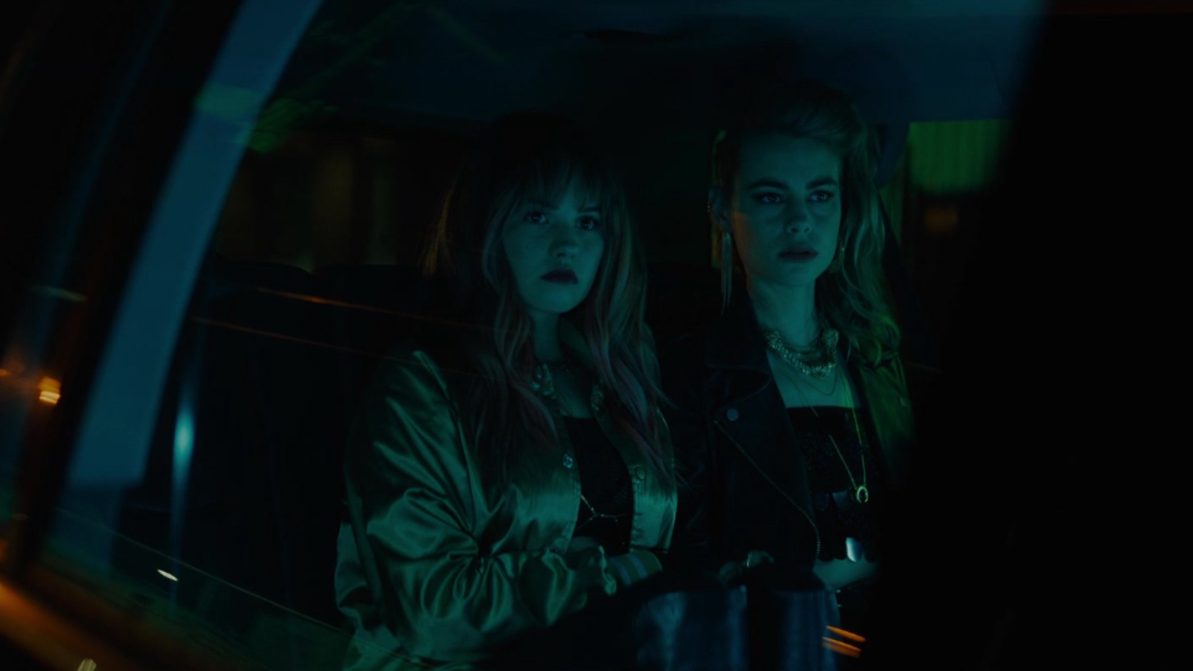 Night Teeth (2021)