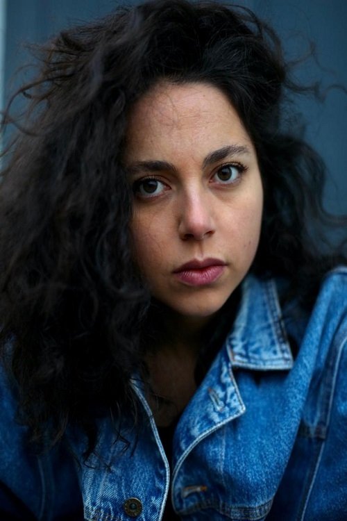 et billede af Camille Moutawakil