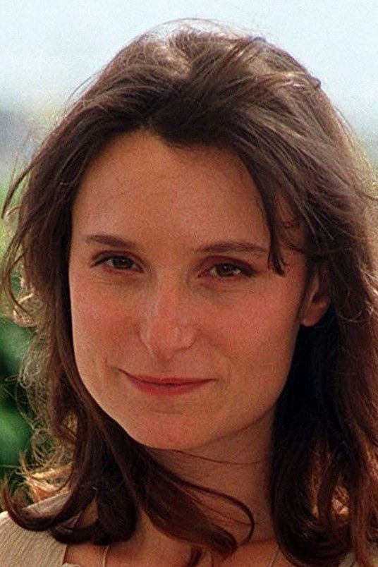 et billede af Katrin Cartlidge