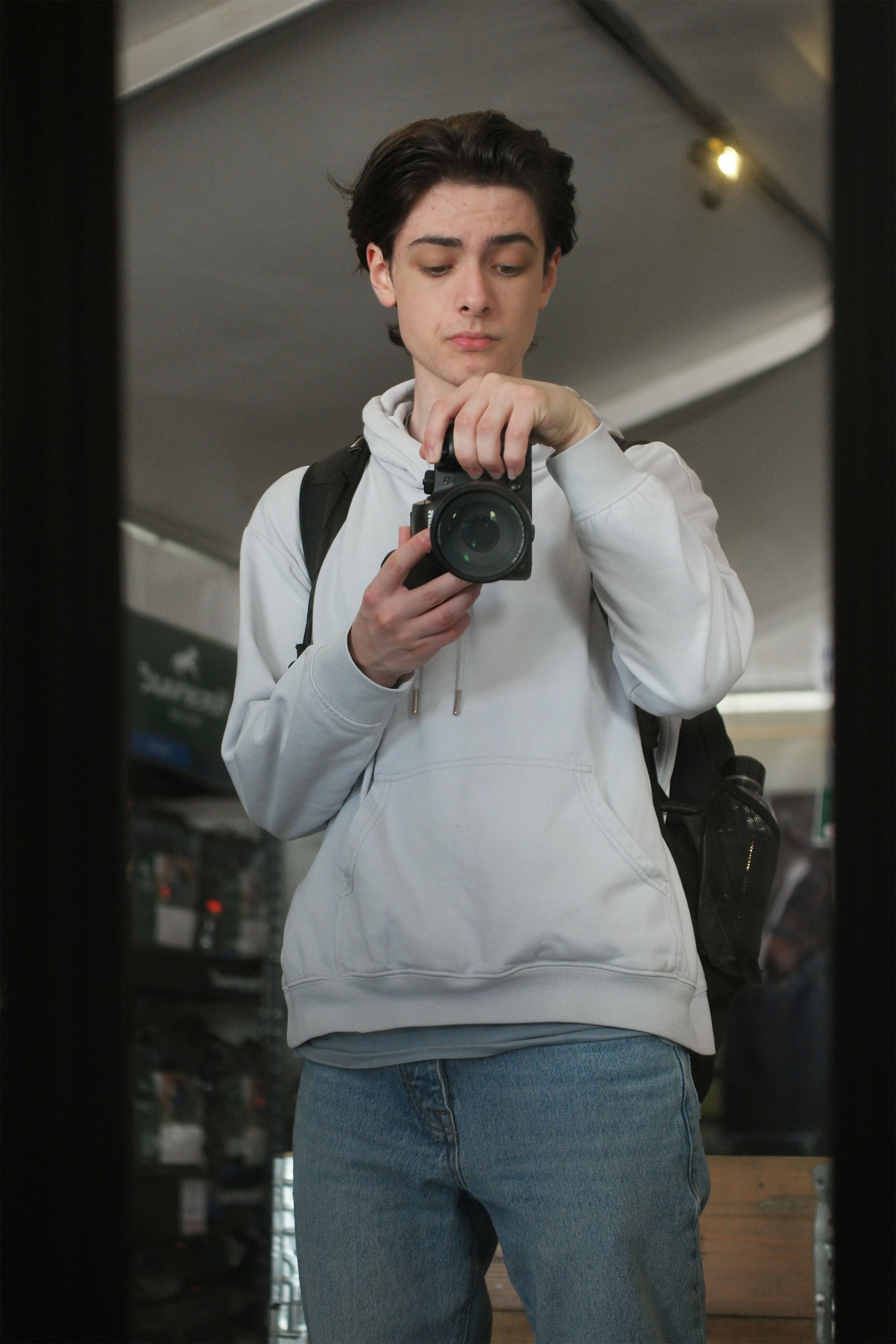 et billede af Adam Bondar