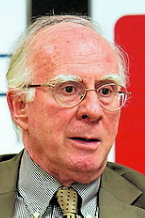 et billede af Teddy Bautista