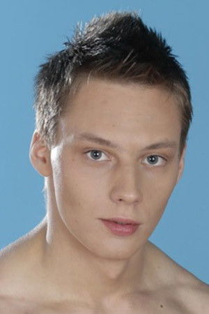 et billede af Adam Ross