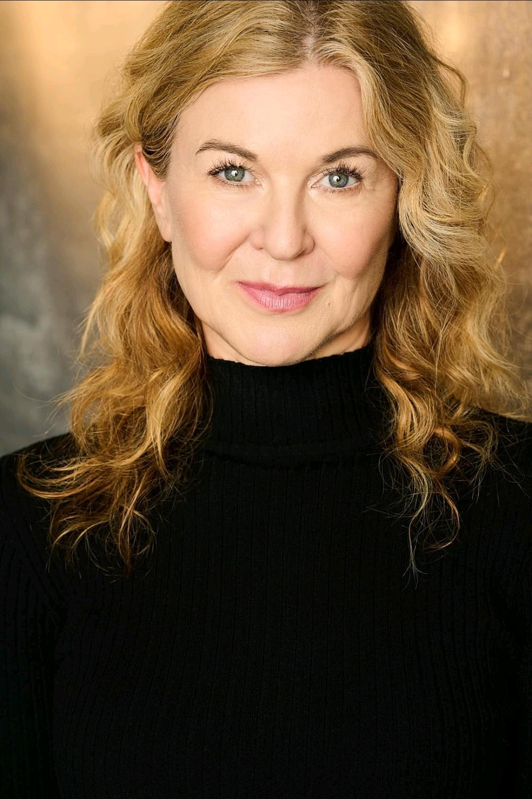 Wendy Wilkins as Sophie's Mum