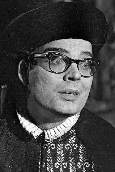 et billede af Barry McDaniel