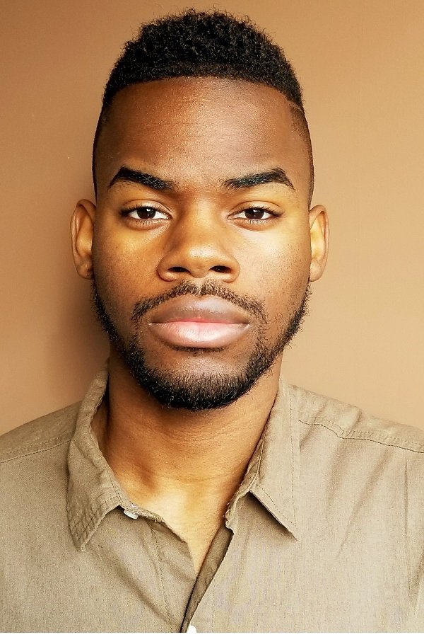 et billede af Derrick Lè