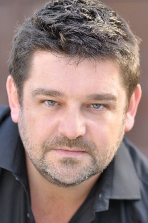 et billede af Kevin P. Kearns