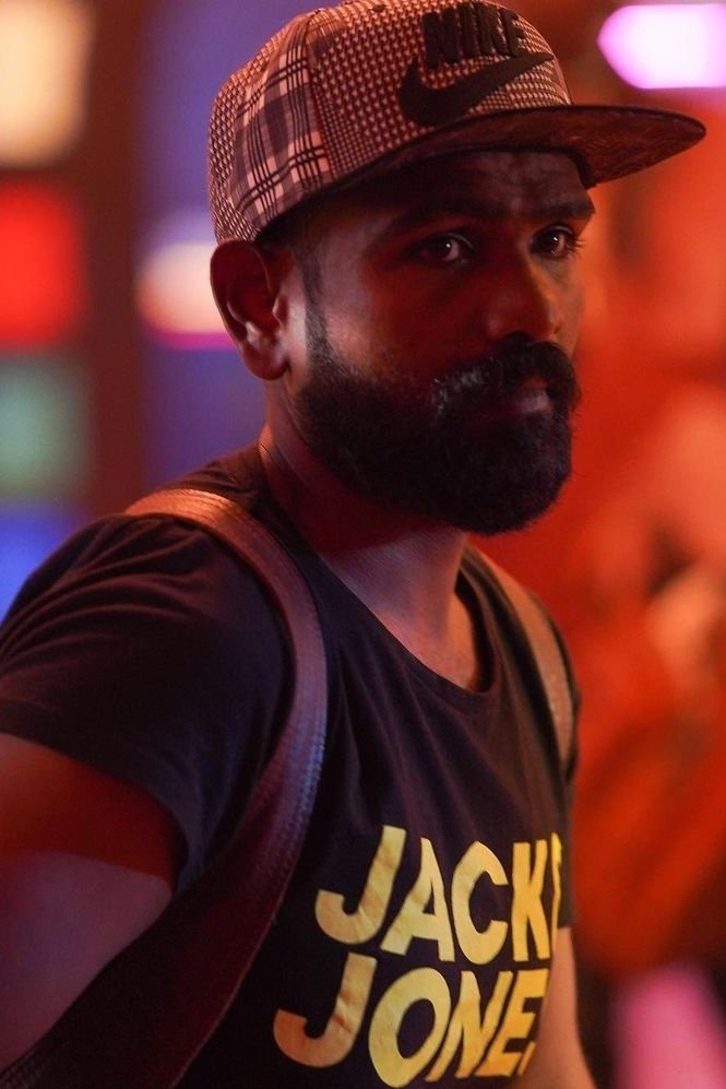 et billede af Jimshi Khalid