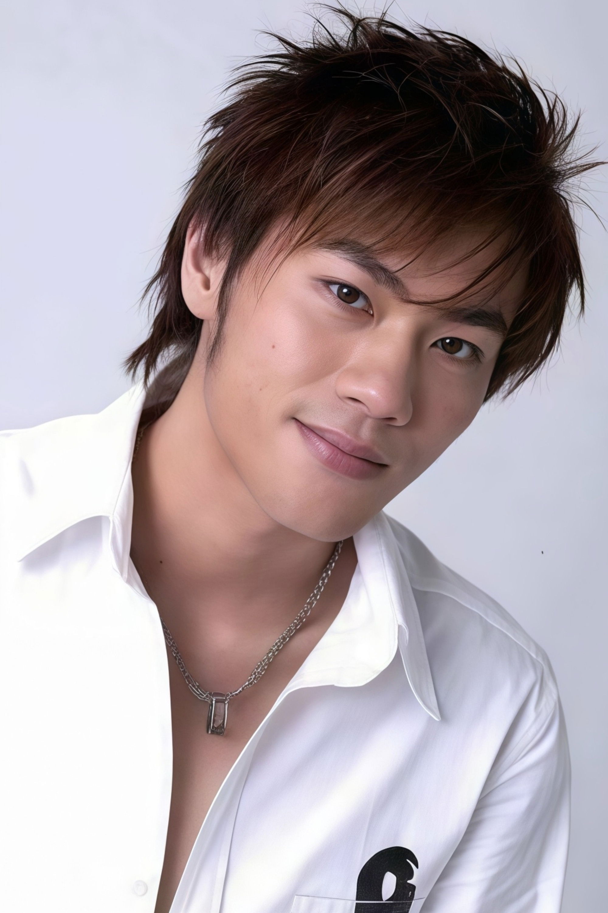 et billede af Elvis Chin