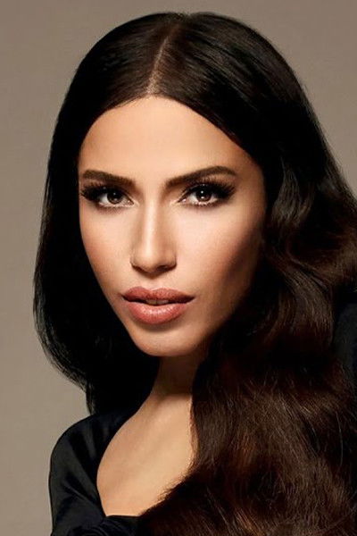 et billede af Burcu Güneş