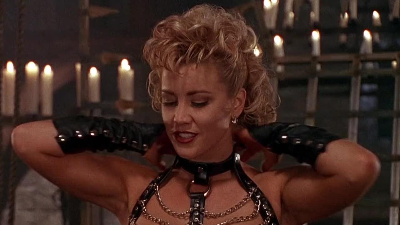 Bordello of Blood (1996)