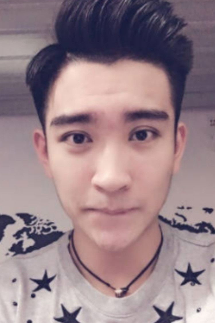 et billede af Wang Yige