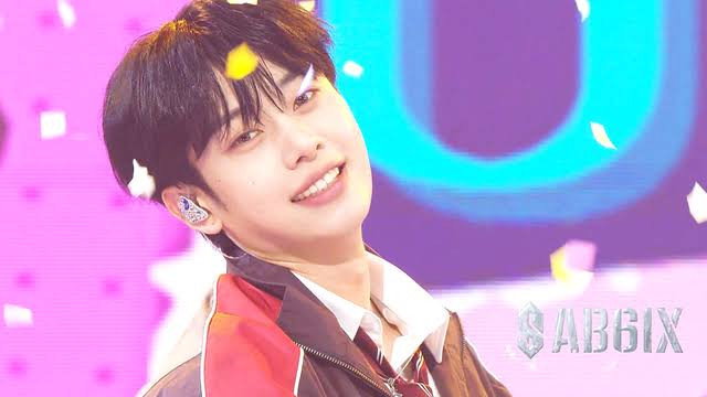 Inkigayo Season 1 :Episode 1303  Episode 1303