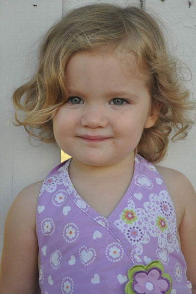 et billede af Evangeline Ellis