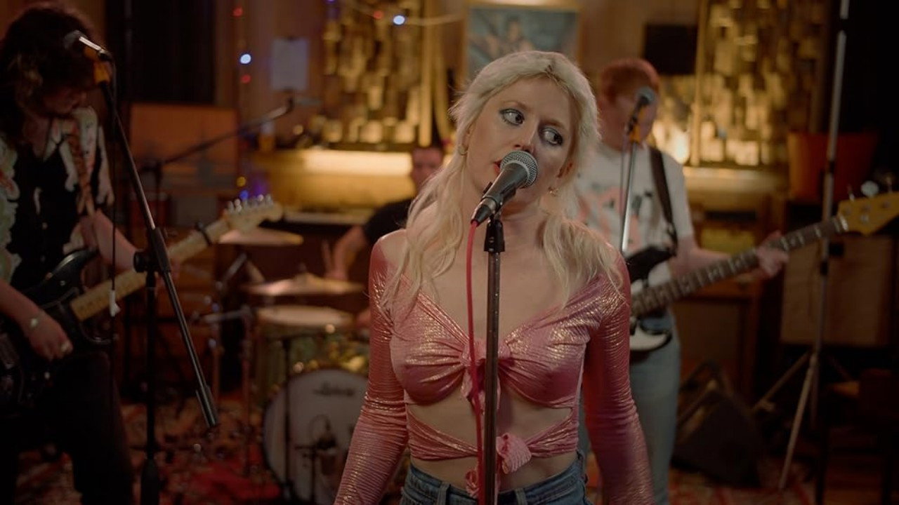 Amyl and the Sniffers - Live on KEXP at Home