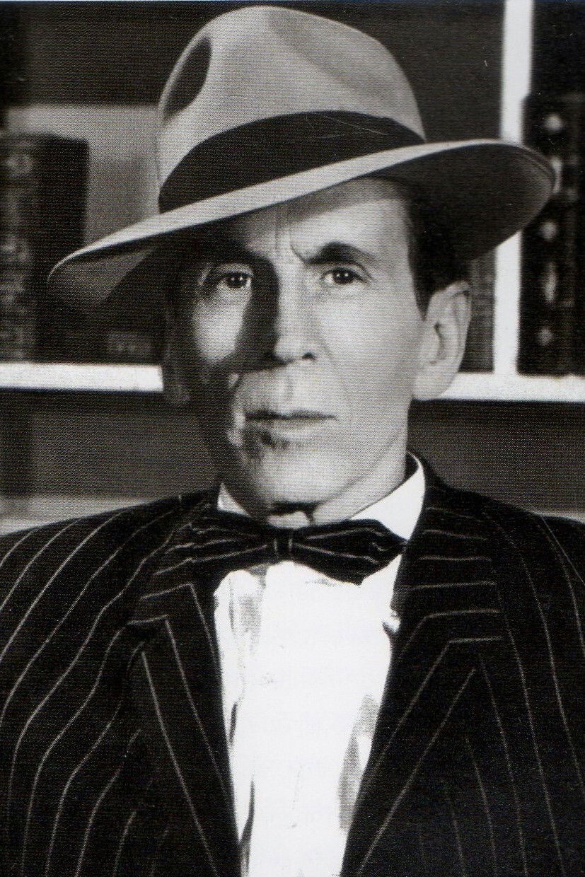 et billede af Juan Orol