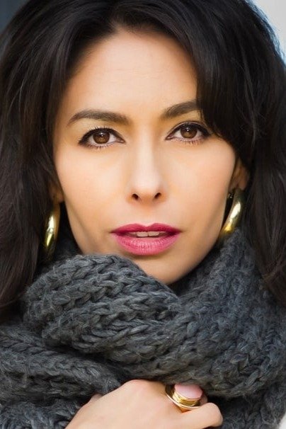 et billede af Carmen Moore