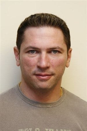 et billede af John Strong