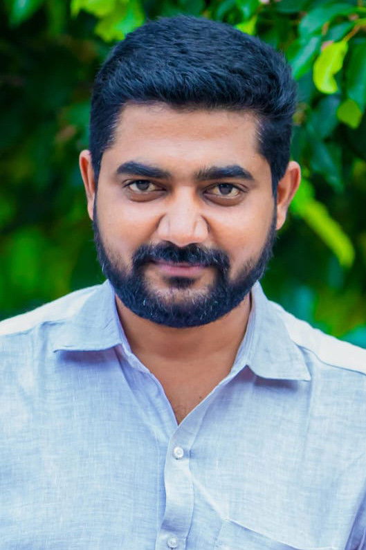 et billede af Karur Elang Karthikeyan