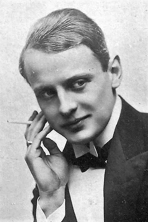 et billede af Henri Peters-Arnolds