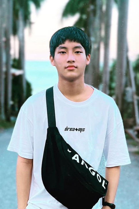 et billede af Yu-Heng Hu