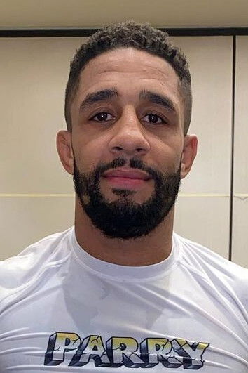 et billede af Saul Rogers