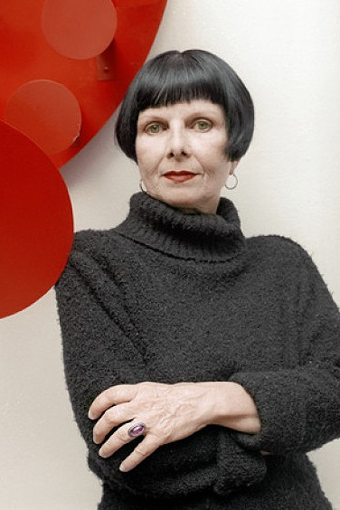 et billede af Lygia Pape