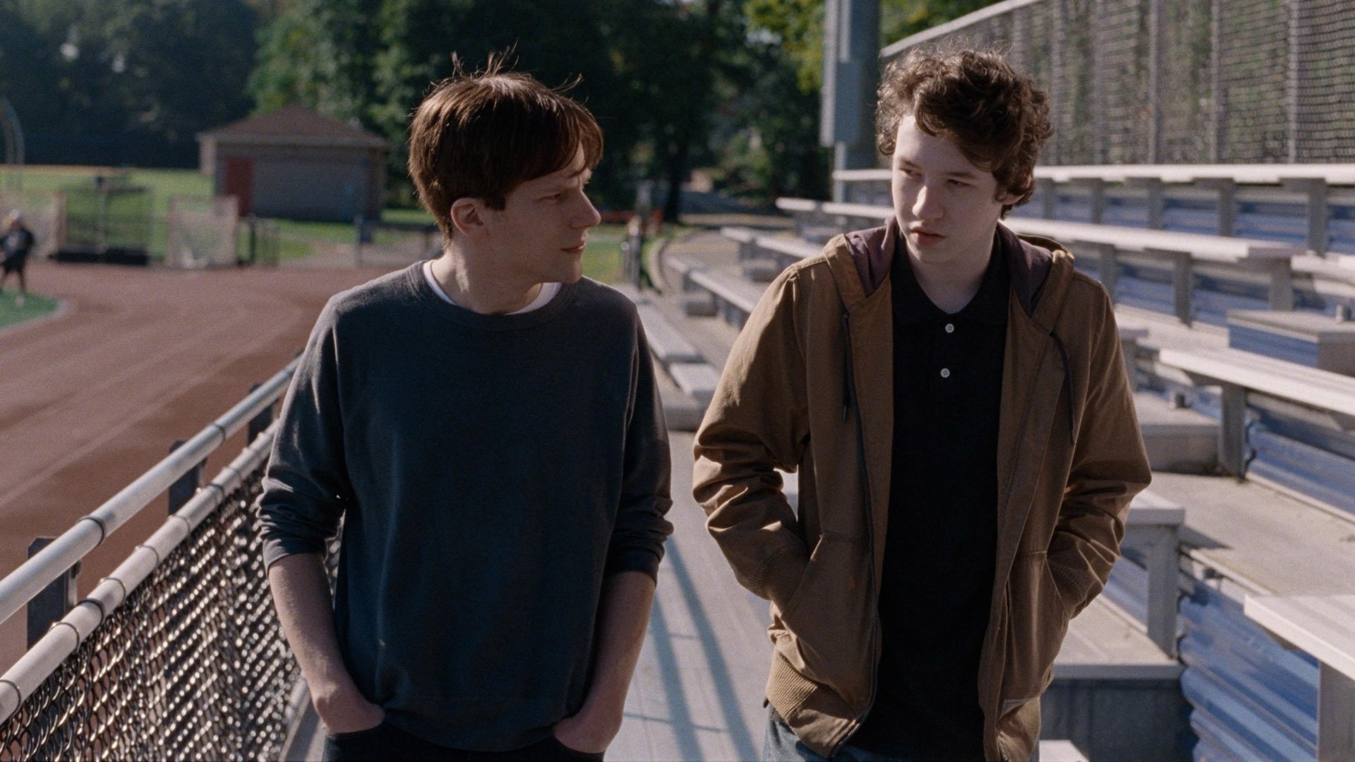 Louder Than Bombs (2015)