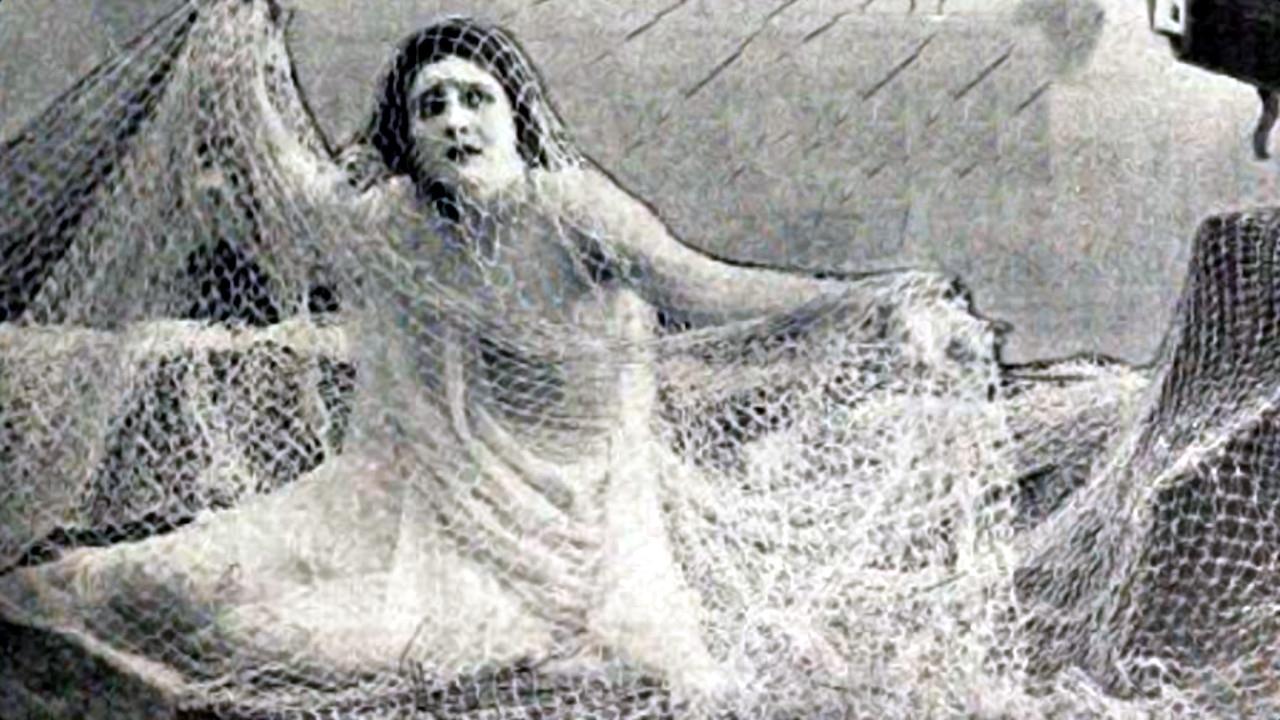 Trilby (1915)
