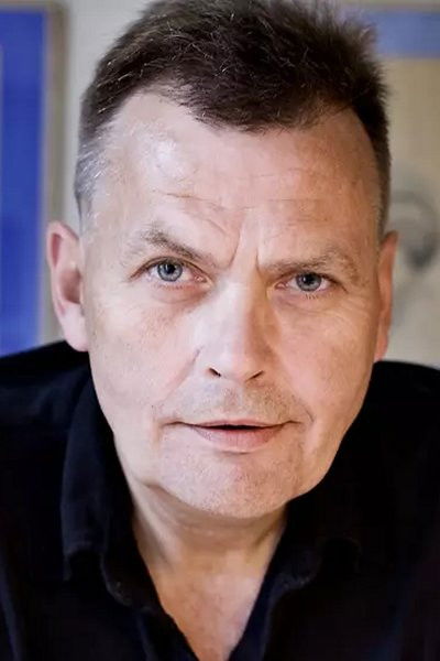 et billede af Henrik Petersen