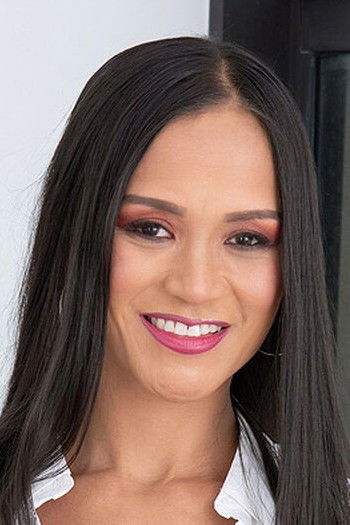 et billede af Jazmine Cruz