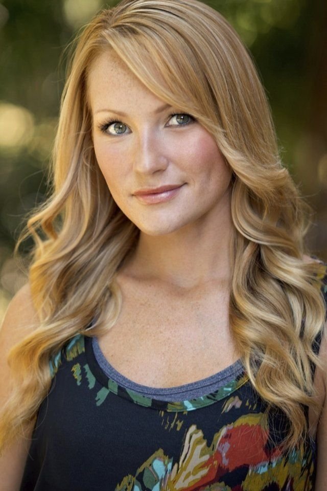 et billede af Kimberley Warnat