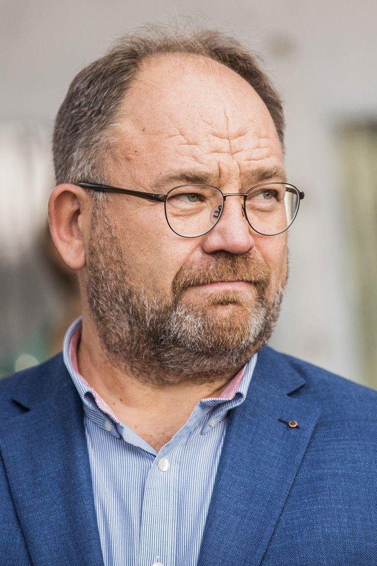 et billede af Neinar Seli