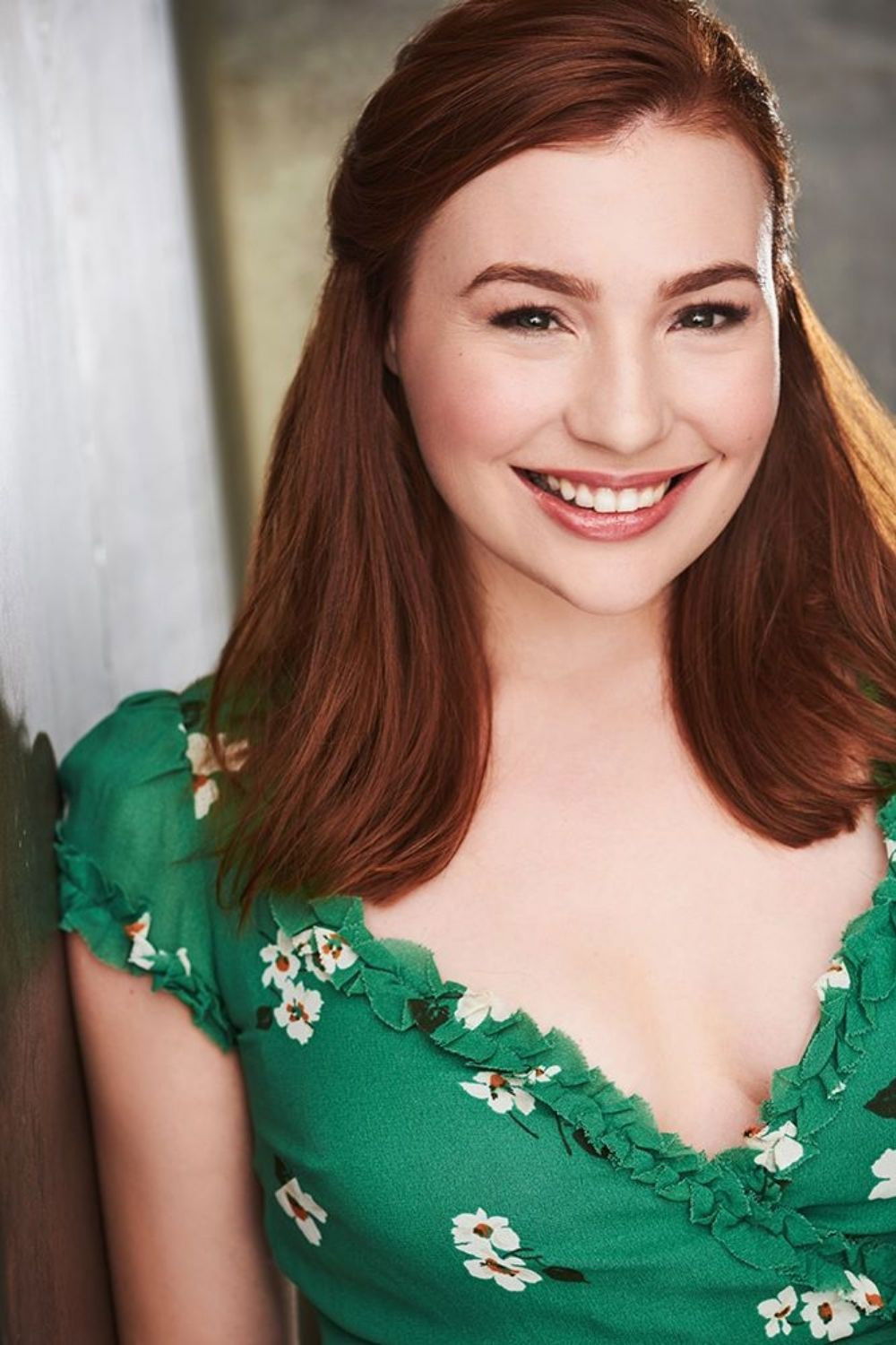 et billede af Bellamy Saville