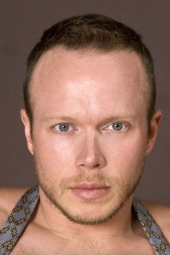 et billede af Ethan Hudson