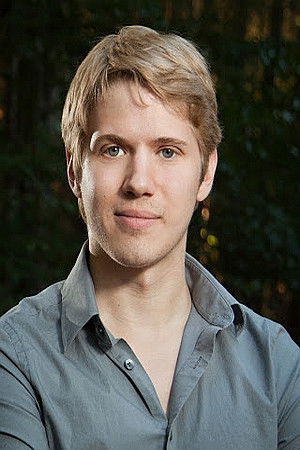 et billede af Greg Garrison