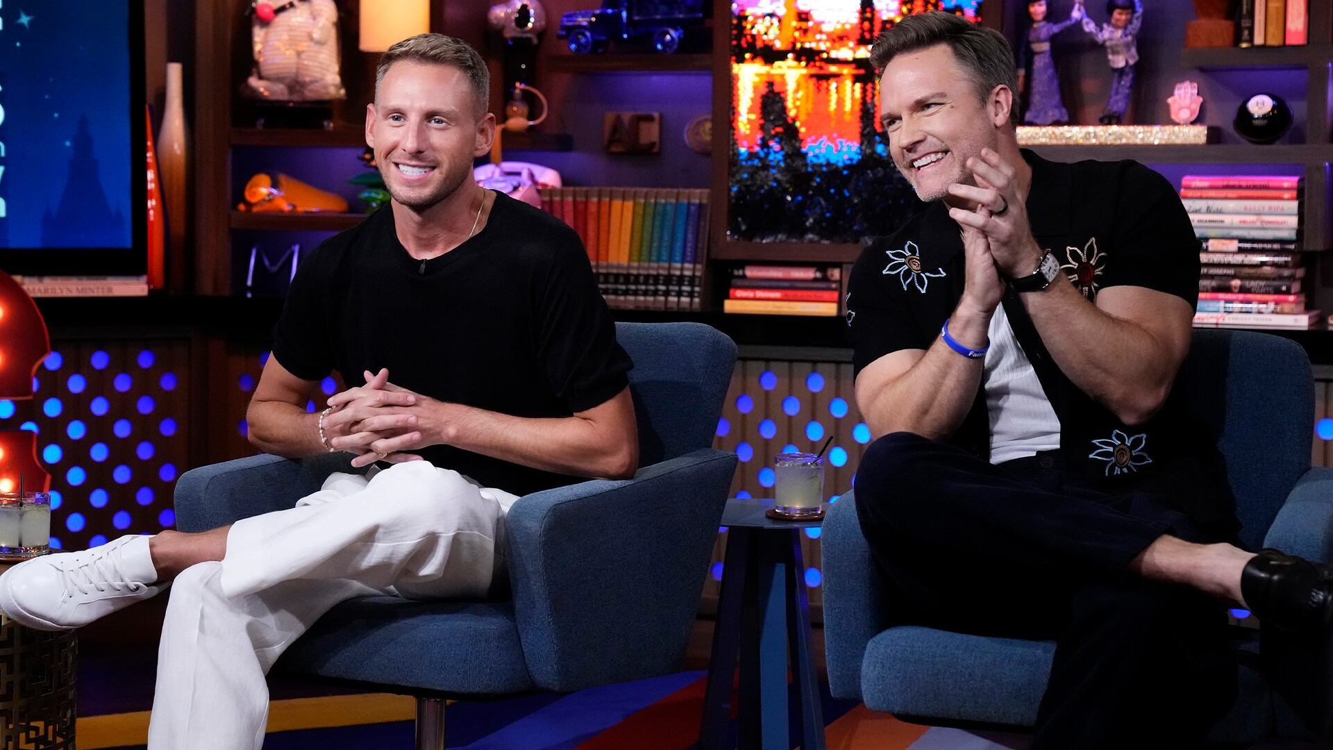 Watch What Happens Live with Andy Cohen - Season 22 Episode 95 : Episodio 95 (2025)