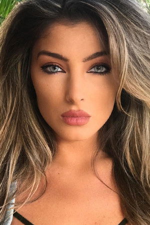 et billede af Alexia Ray Castillo