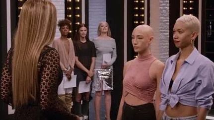 Top model 24x11