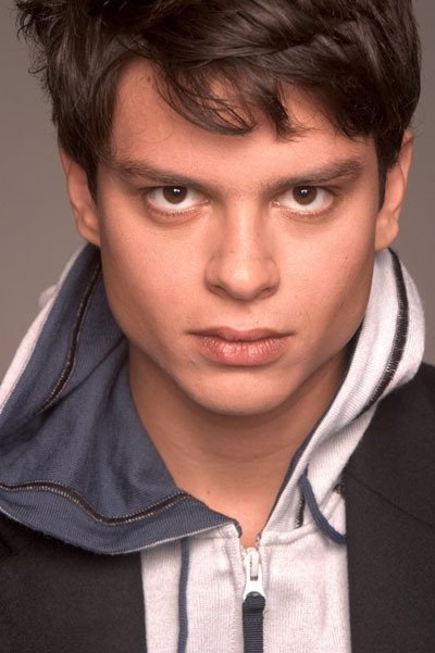 Eduardo Pires's picture in the cast