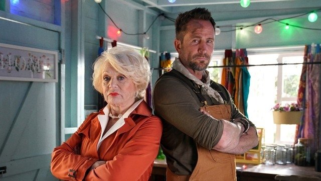 Hollyoaks
