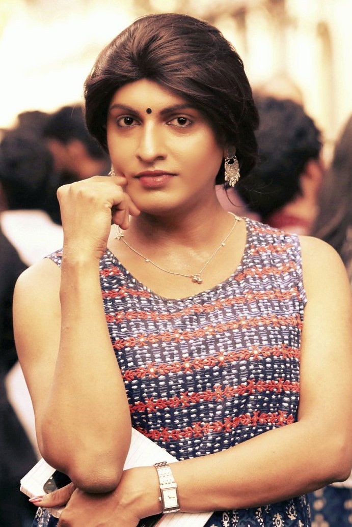 et billede af Gowri Savithri