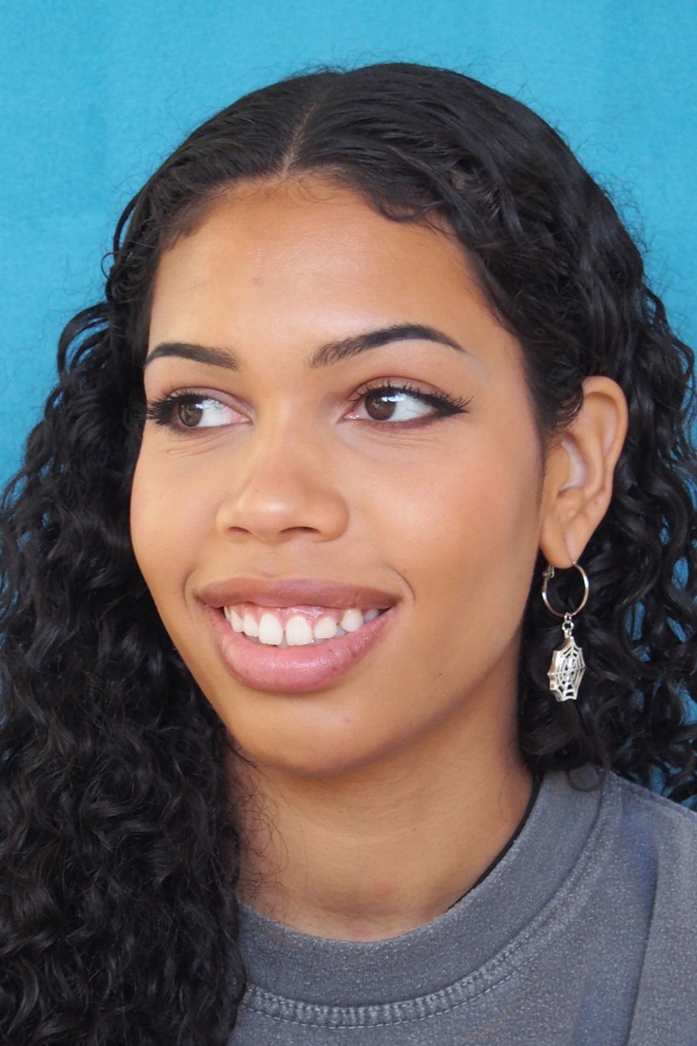 et billede af Yolanda Correa