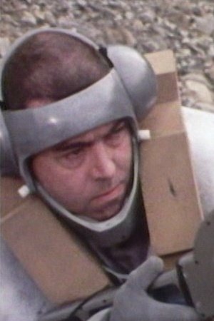 et billede af Leslie Bates