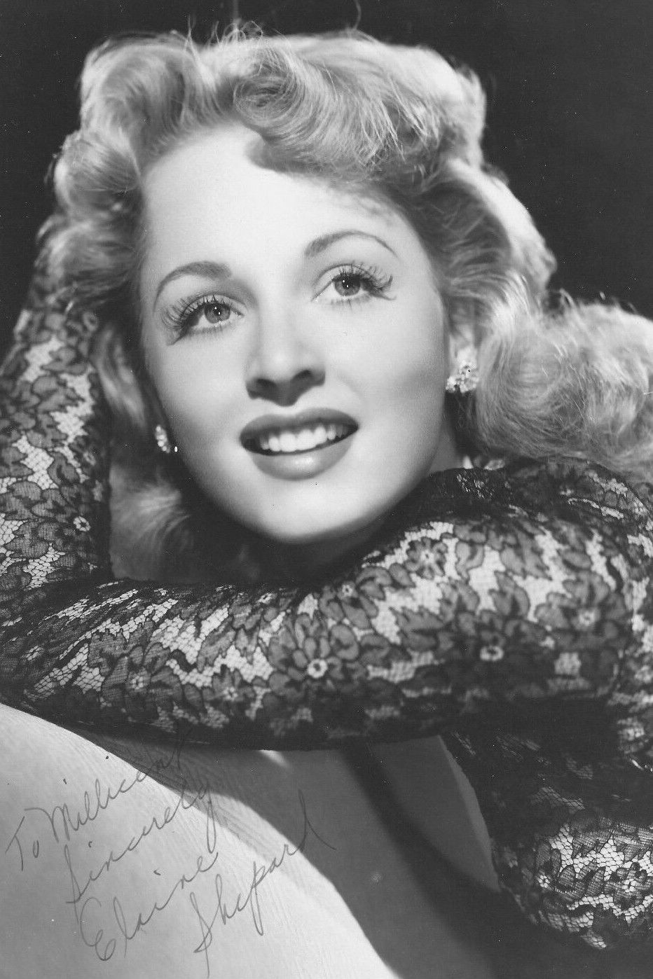 et billede af Elaine Shepard