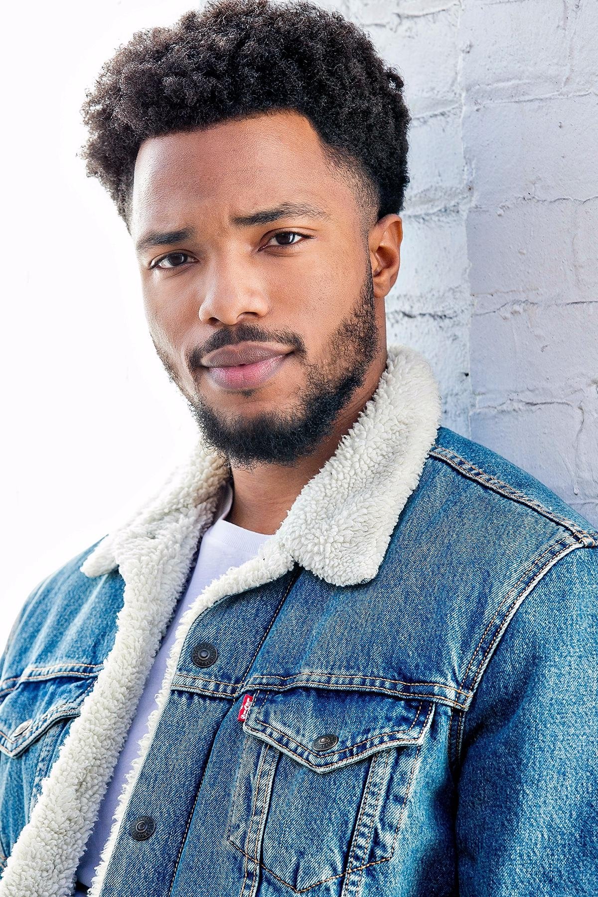 et billede af Christopher Jefferson